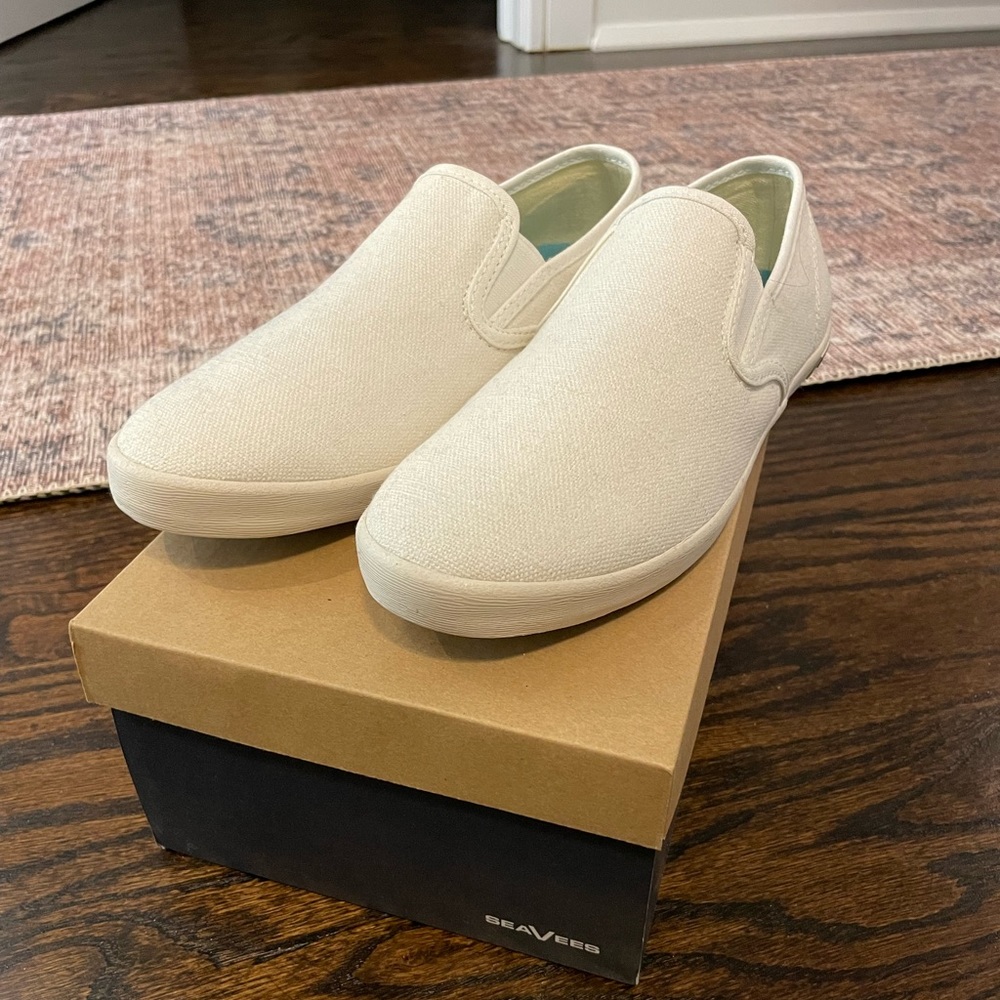 SeaVees linen canvas Baja Slip On Classic in white - never worn!